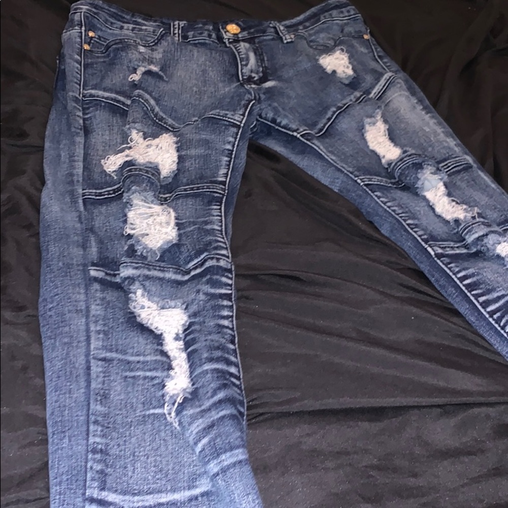 Jeans